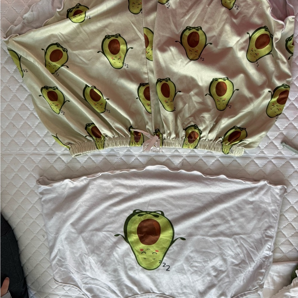 Avocado Print Pajama Set